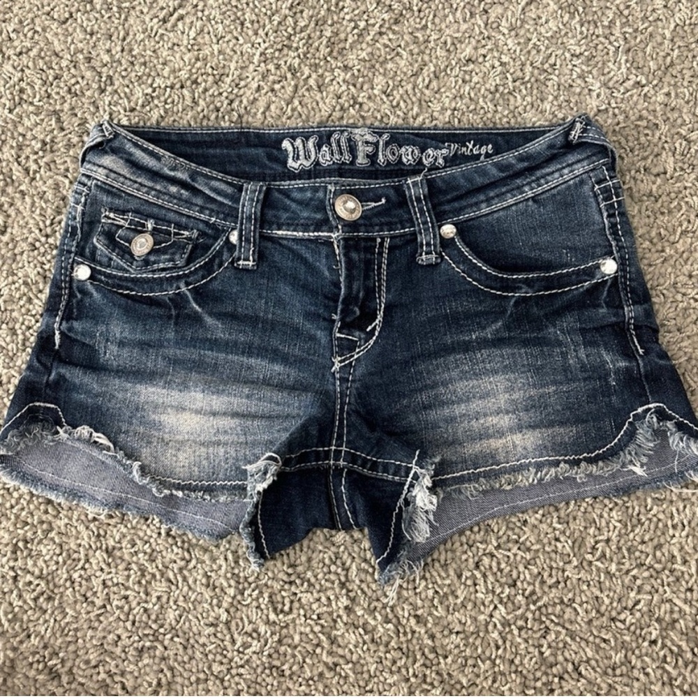 Wallflower Women's Blue Denim Shorts